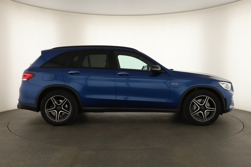 Mercedes-Benz GLC, 2021