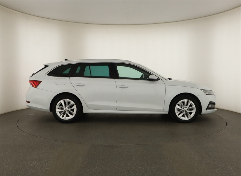 Škoda Octavia, 2021