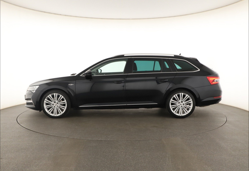 Škoda Superb, 2020