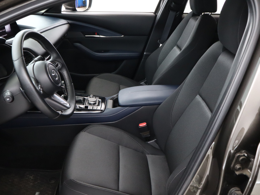 Mazda CX-30, 2021
