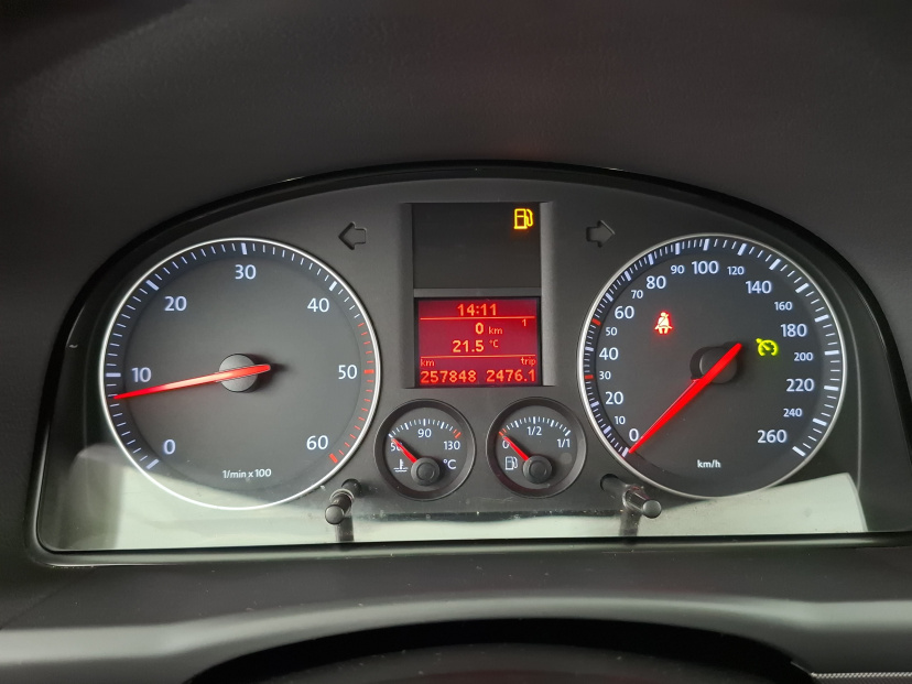 Volkswagen Touran, 2005
