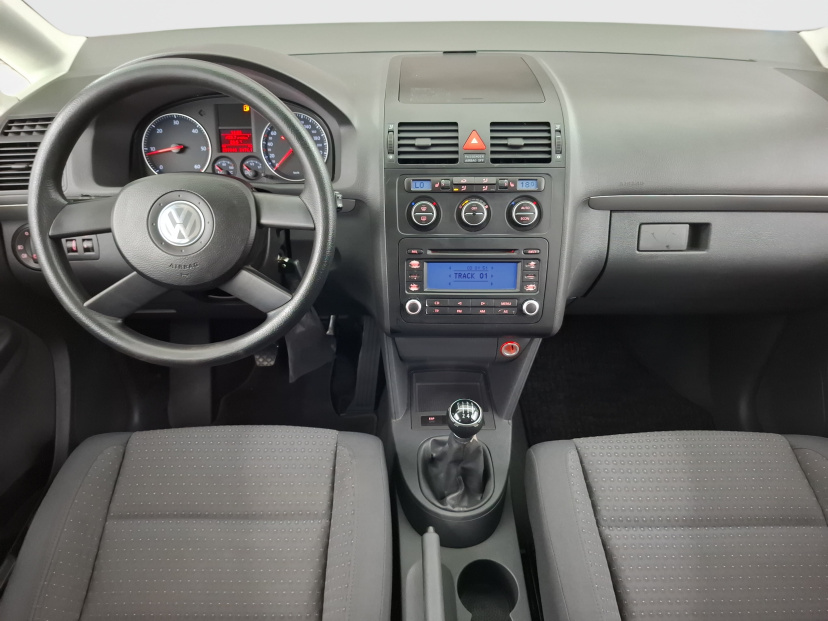 Volkswagen Touran, 2005