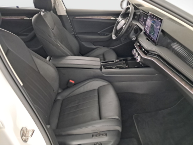 Škoda Superb - 2025