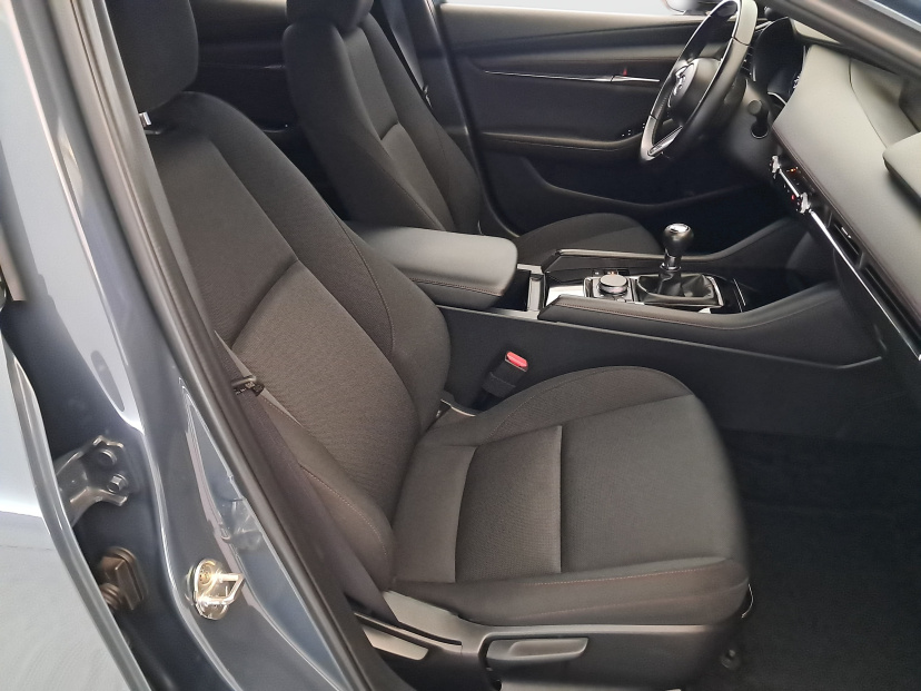 Mazda 3, 2023