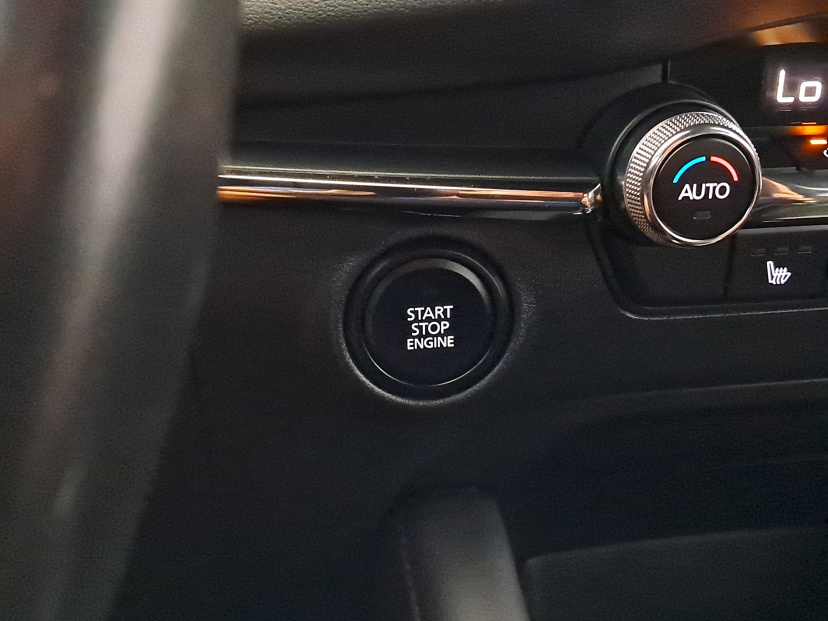 Mazda 3, 2023