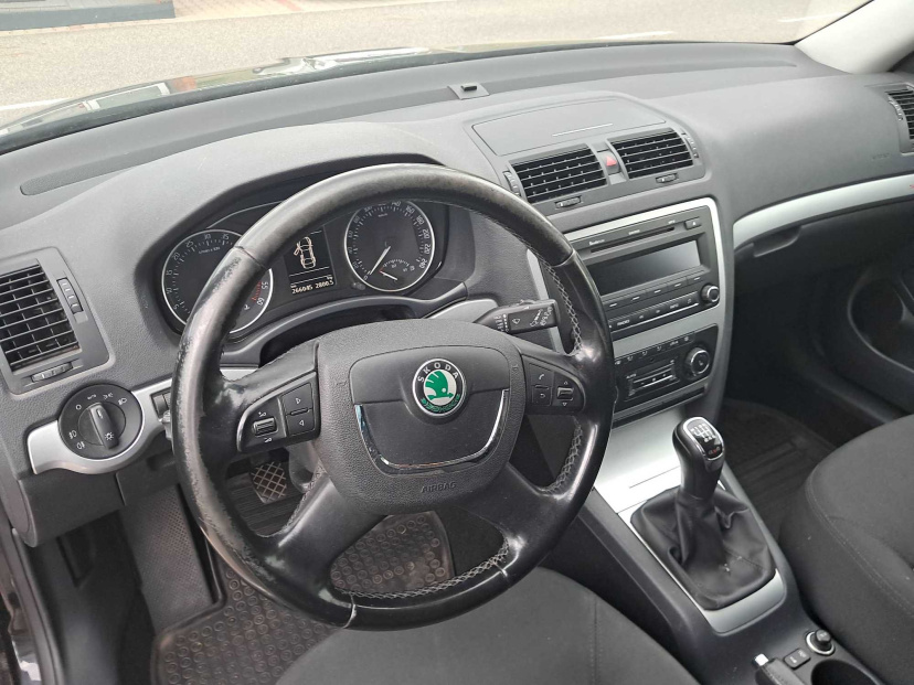 Škoda Octavia Scout, 2013