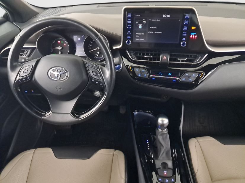 Toyota C-HR, 2022