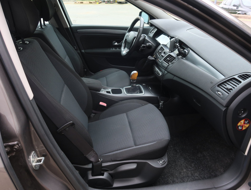 Renault Laguna, 2008