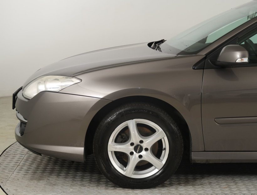 Renault Laguna, 2008