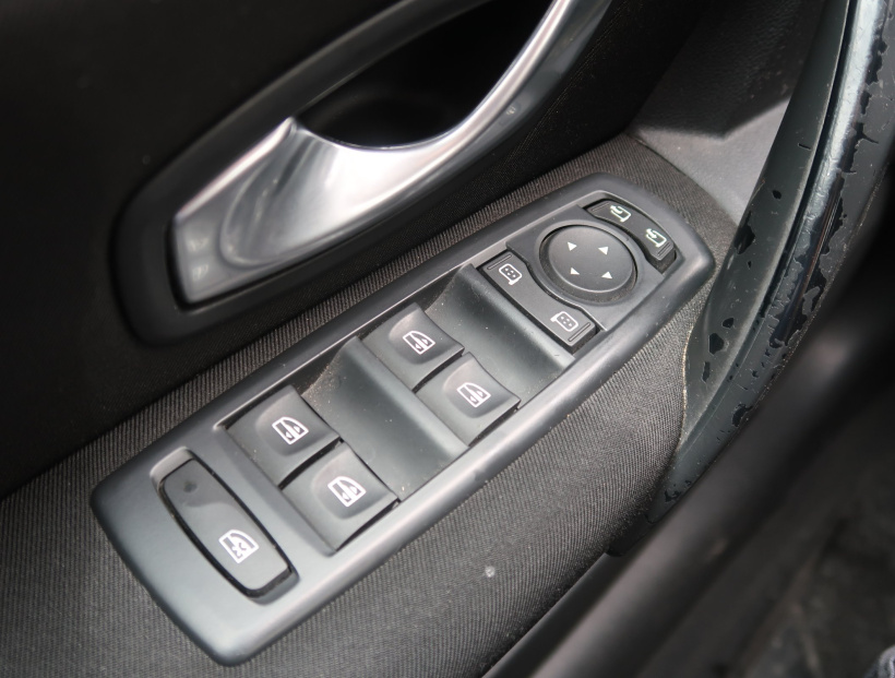 Renault Laguna, 2008