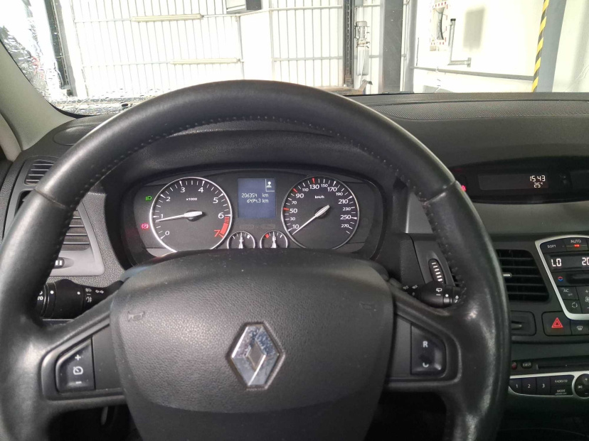 Renault Laguna, 2008
