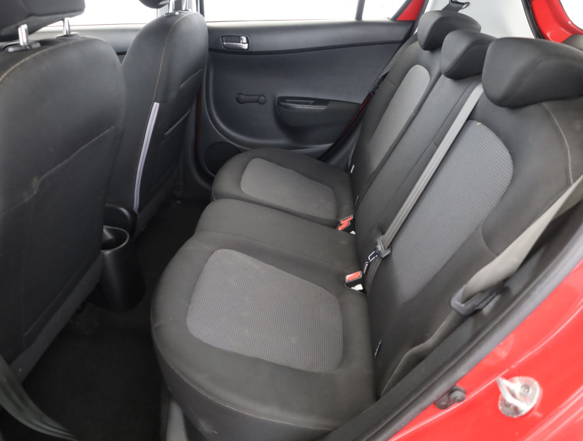 Hyundai i20, 2013