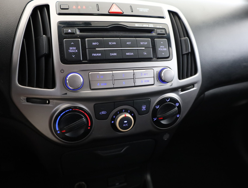Hyundai i20, 2013