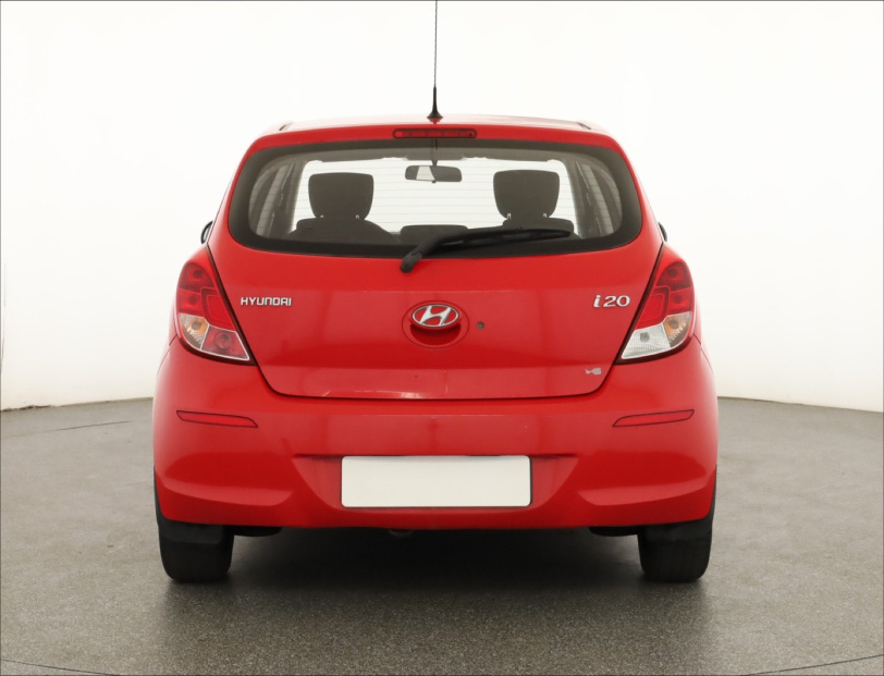 Hyundai i20, 2013