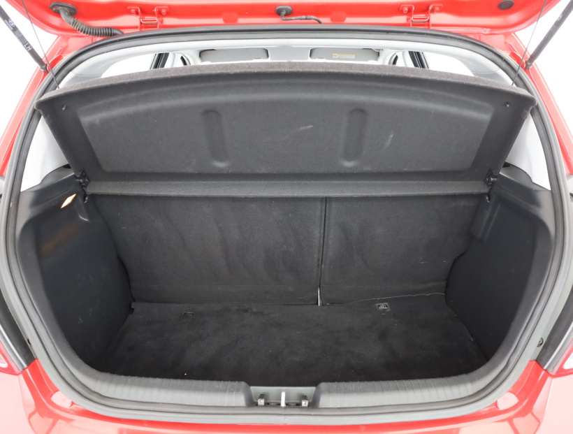 Hyundai i20, 2013