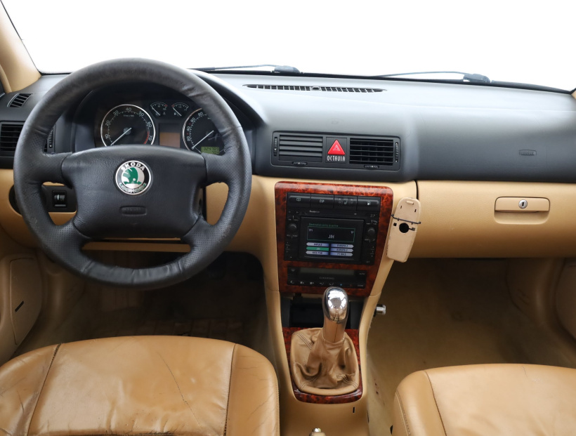 Škoda Octavia, 2002