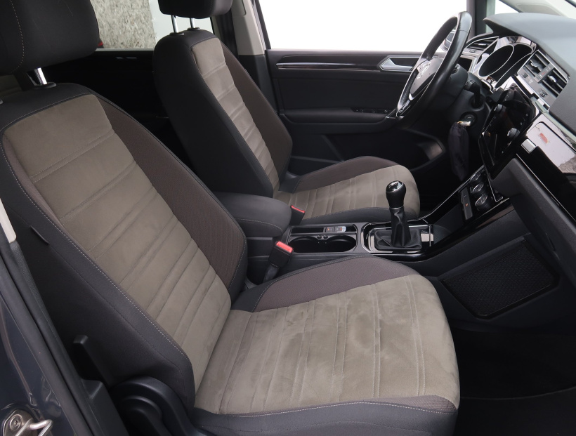Volkswagen Touran, 2018
