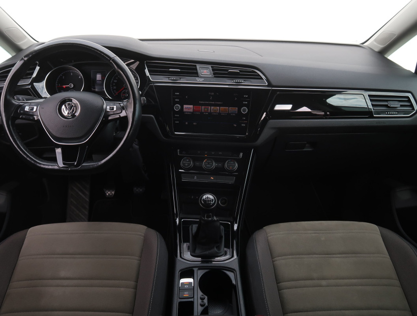 Volkswagen Touran, 2018