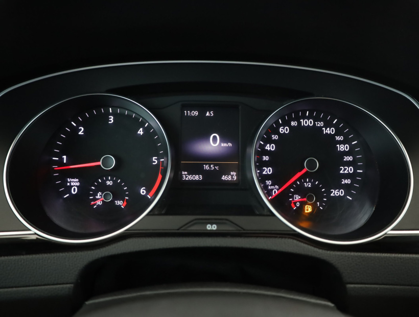 Volkswagen Passat, 2016