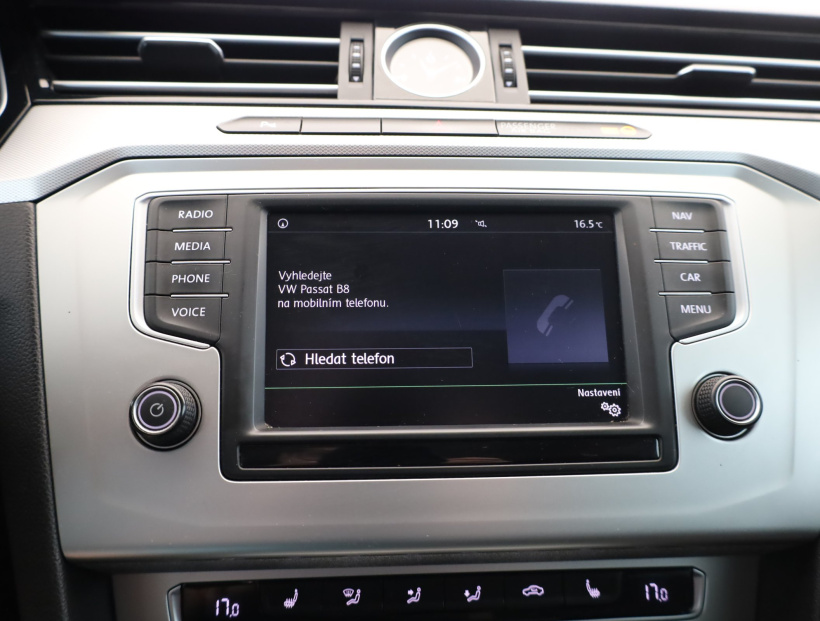 Volkswagen Passat, 2016