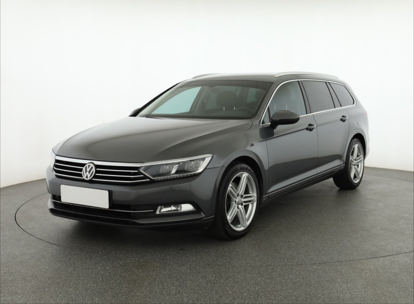 Volkswagen Passat, 2016