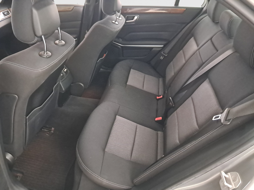 Mercedes-Benz E, 2013