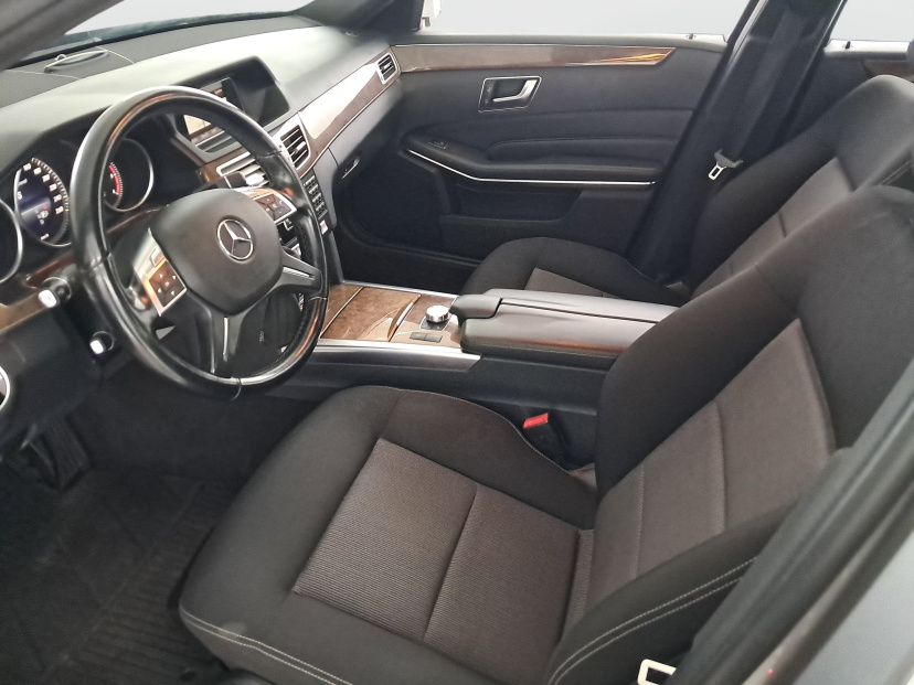Mercedes-Benz E, 2013