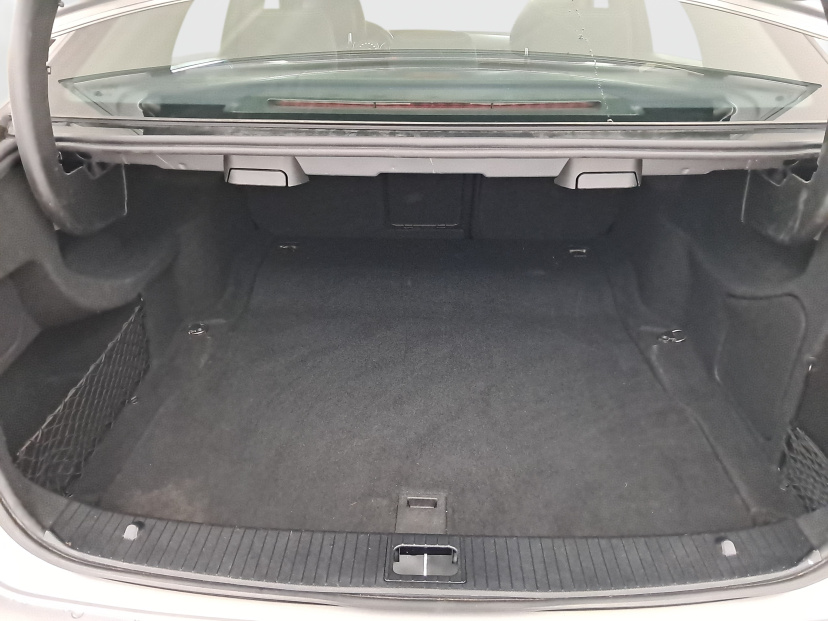 Mercedes-Benz E, 2013