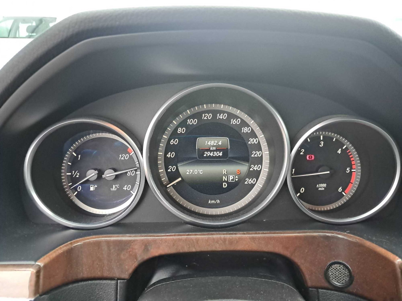 Mercedes-Benz E, 2013