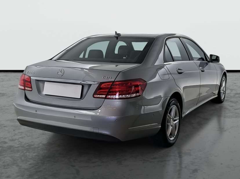 Mercedes-Benz E, 2013