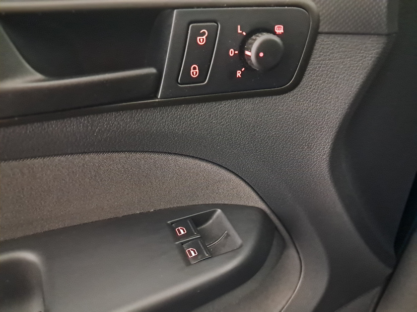 Volkswagen Caddy, 2011