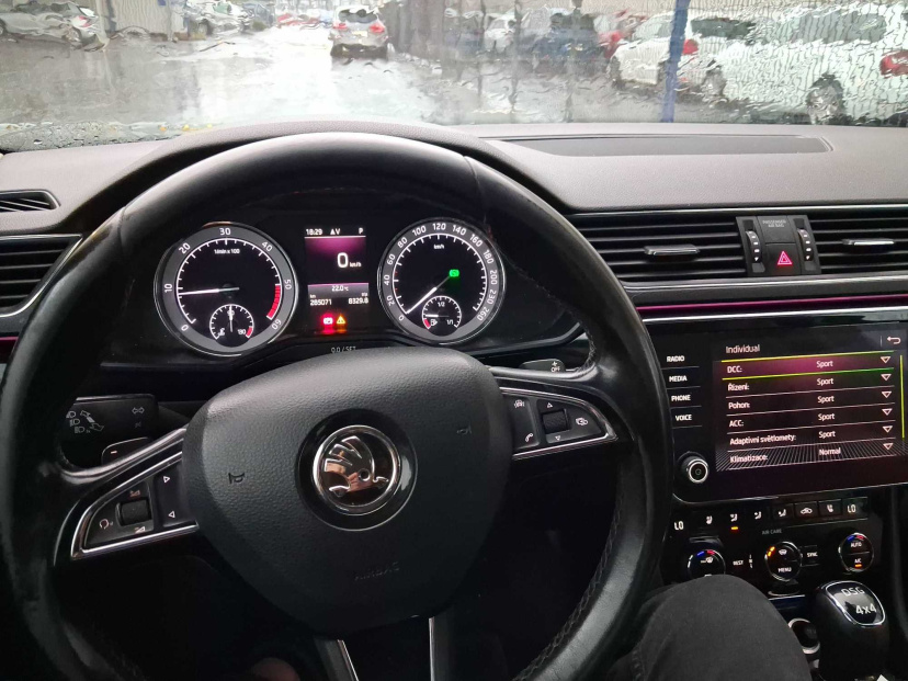 Škoda Superb, 2017