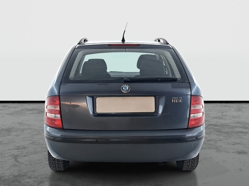 Škoda Fabia, 2003