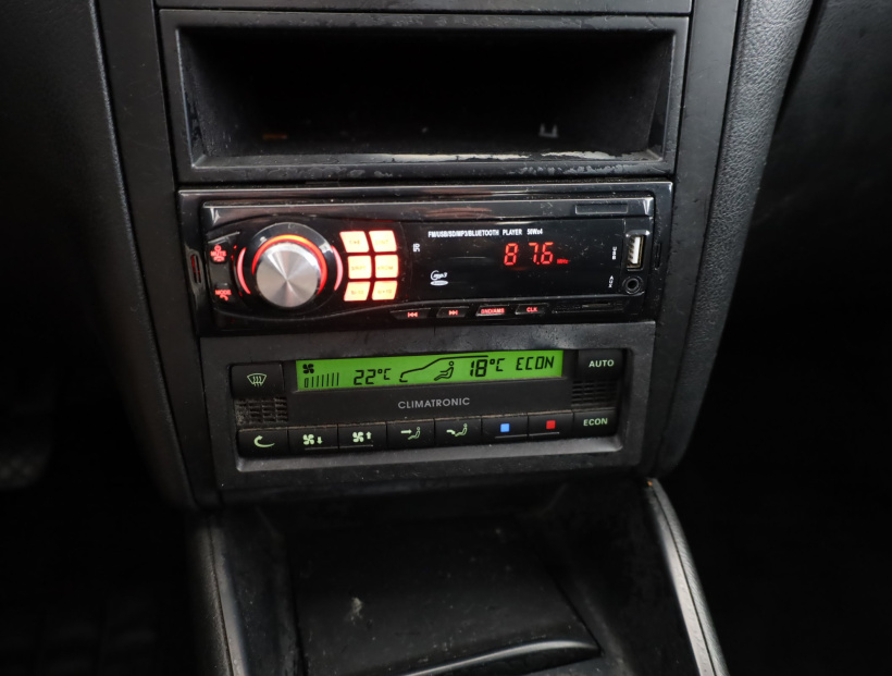 Volkswagen Golf, 2000