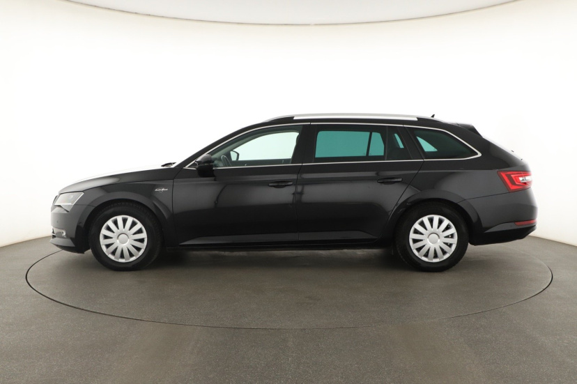 Škoda Superb, 2019
