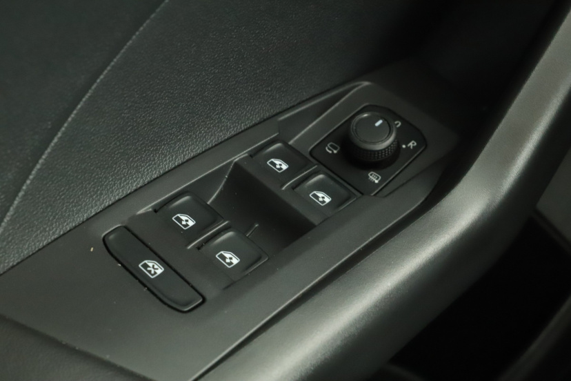 Volkswagen T-Cross, 2023
