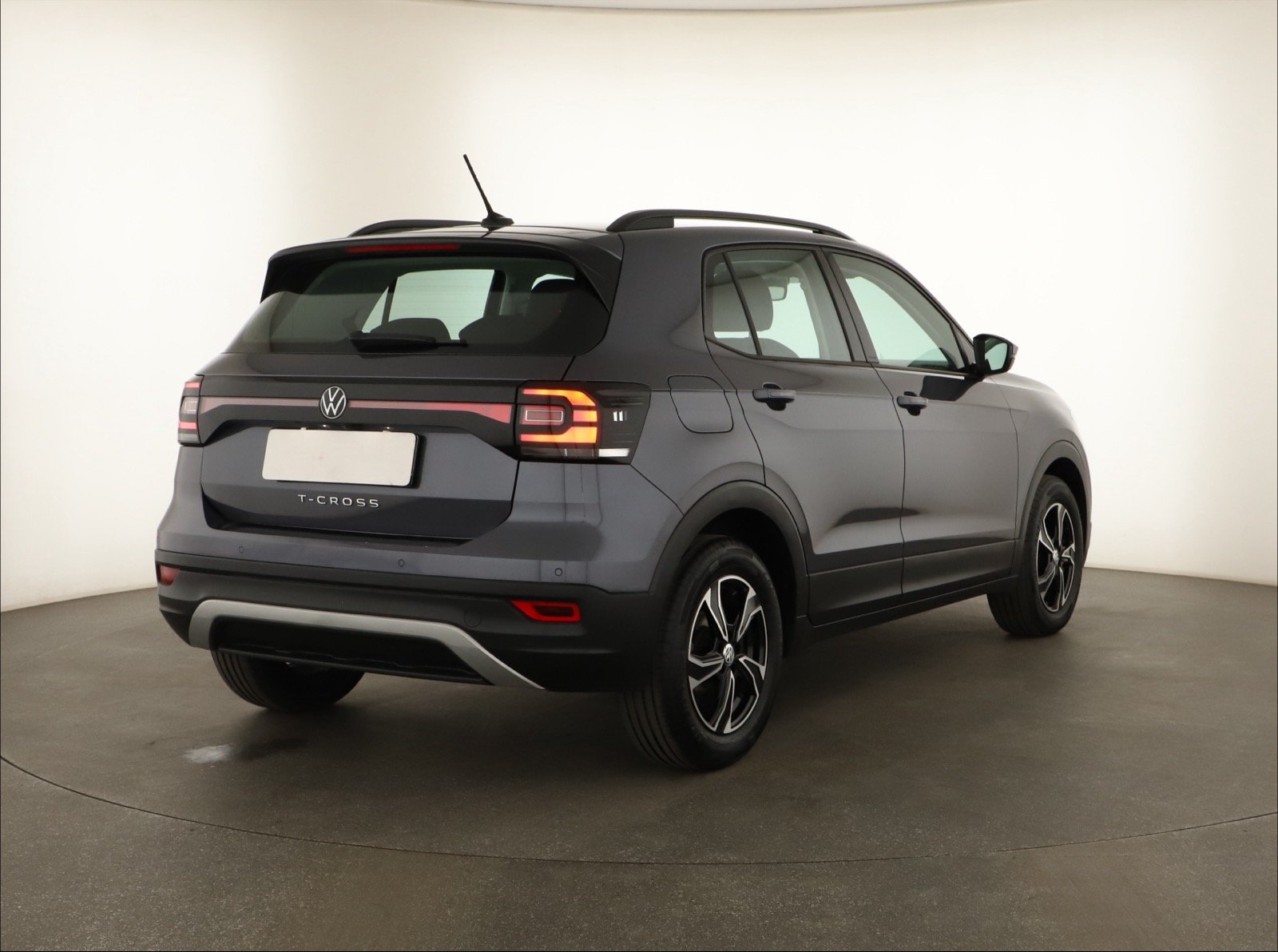 Volkswagen T-Cross - 2023