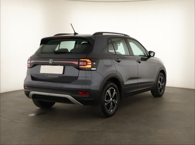 Volkswagen T-Cross - 2023