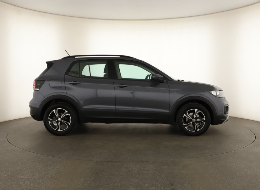 Volkswagen T-Cross, 2023