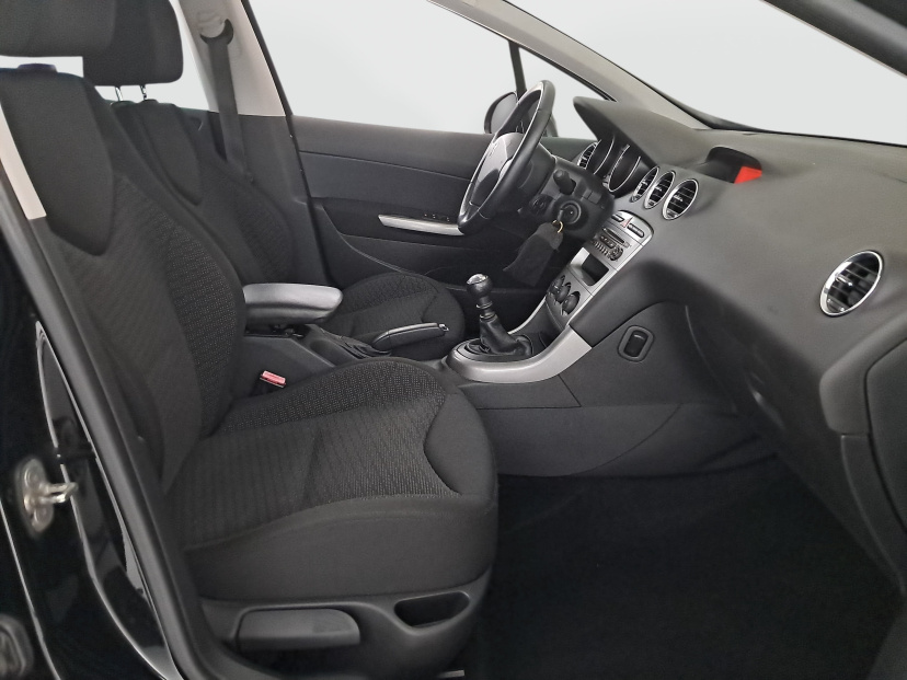 Peugeot 308, 2010