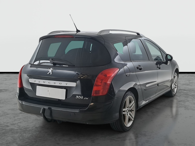 Peugeot 308, 2010