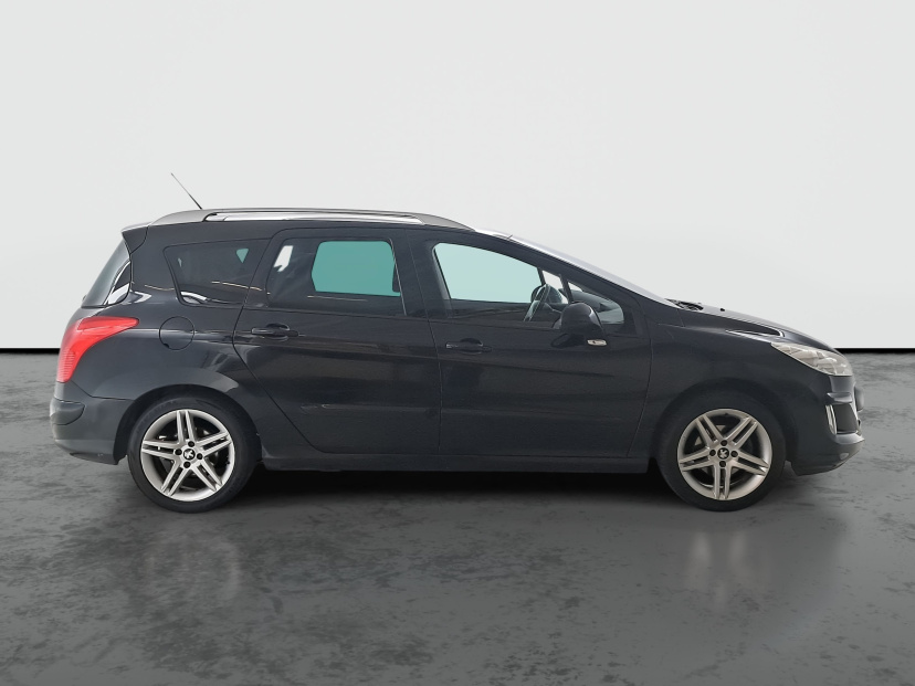 Peugeot 308, 2010
