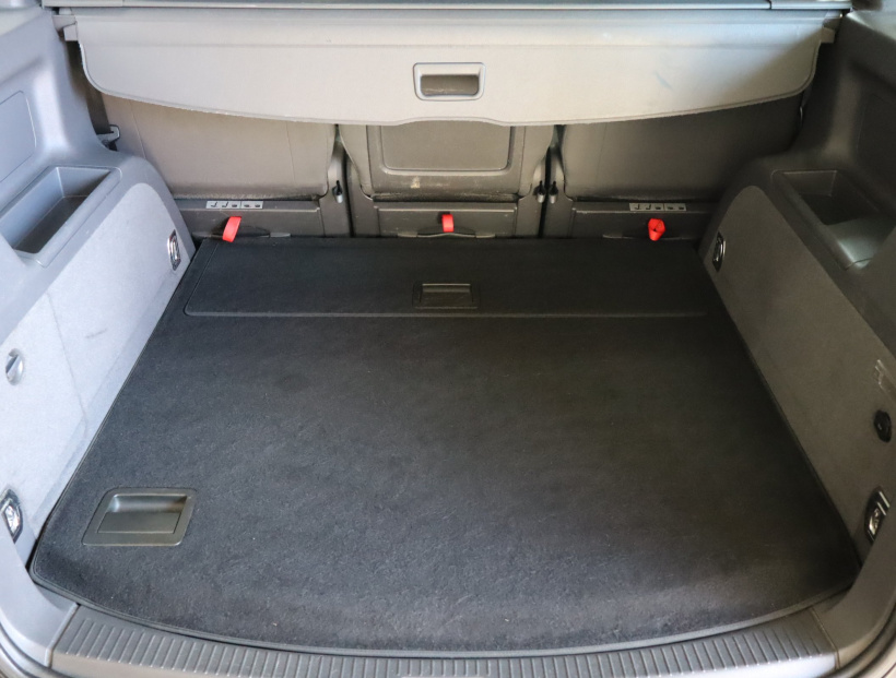 Volkswagen Touran, 2010