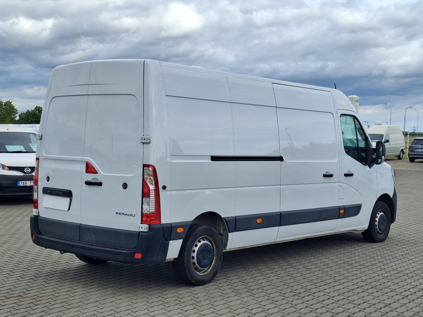 Renault Master, 2024