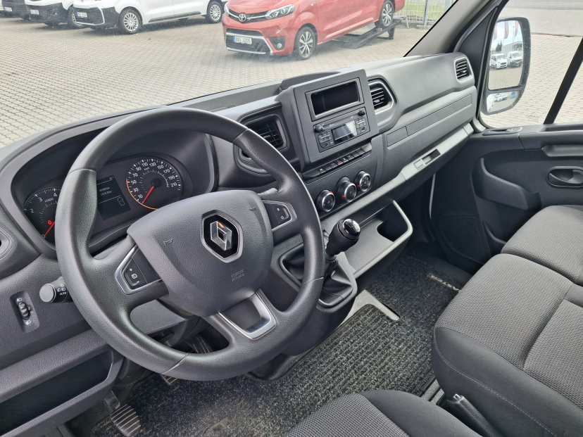 Renault Master, 2024
