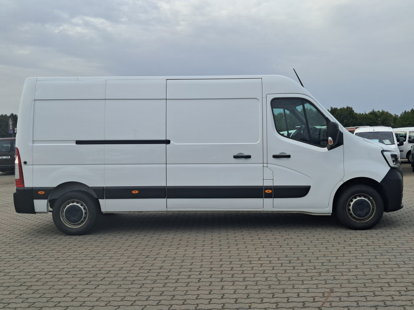 Renault Master, 2024