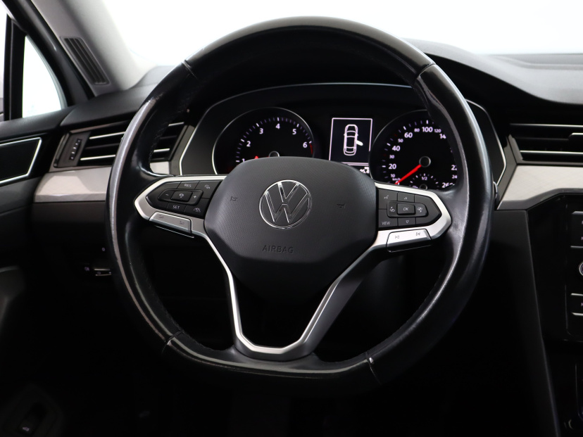 Volkswagen Passat, 2020