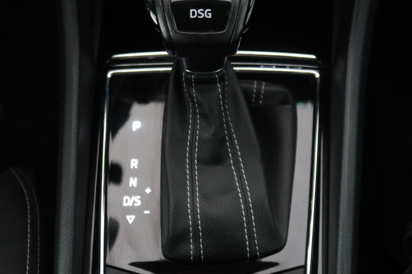 Škoda Karoq, 2021