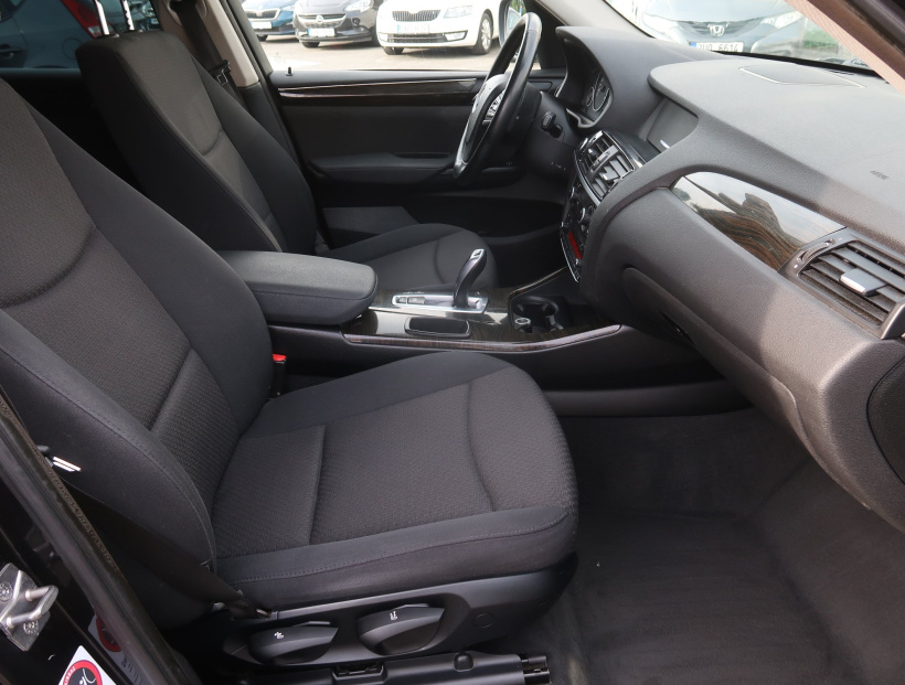 BMW X3, 2011