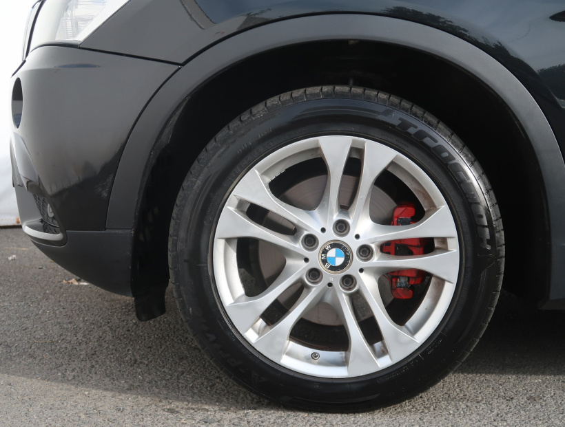 BMW X3, 2011